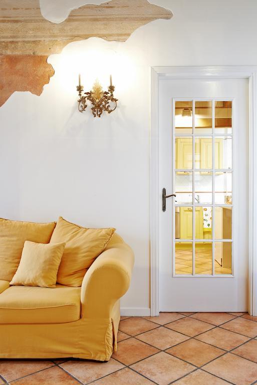 P&P Piazza Bergamo Apartment Luaran gambar