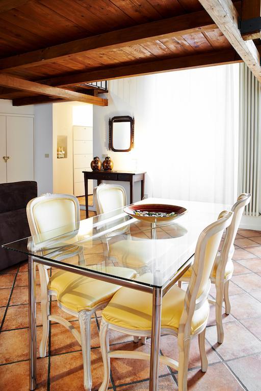 P&P Piazza Bergamo Apartment Luaran gambar