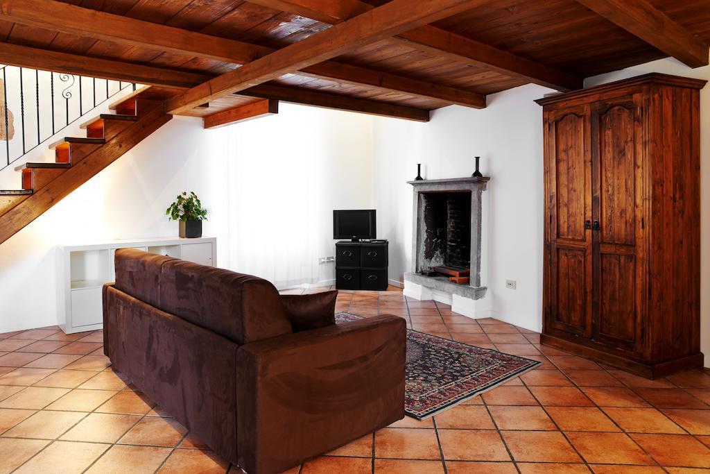 P&P Piazza Bergamo Apartment Luaran gambar