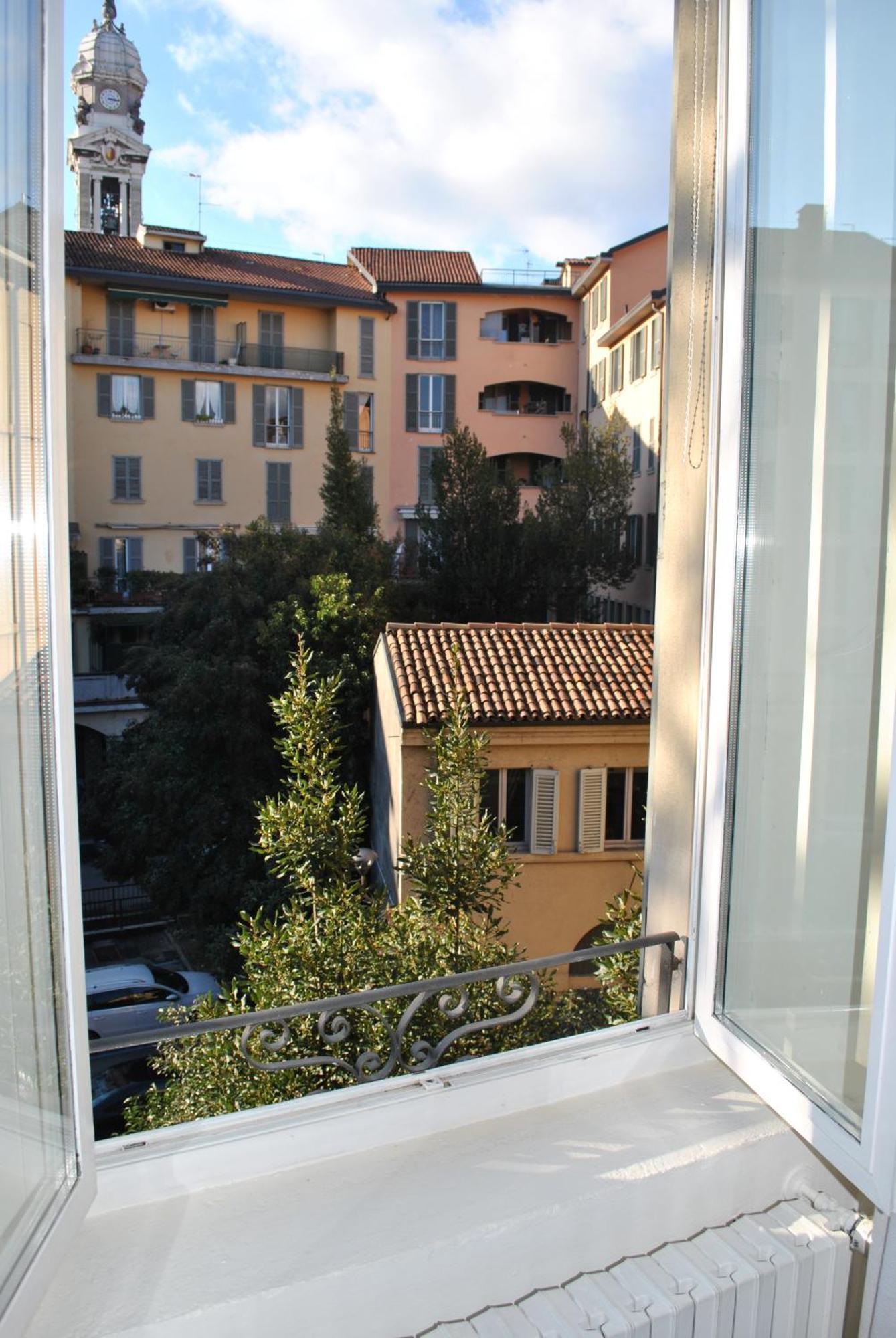 P&P Piazza Bergamo Apartment Luaran gambar