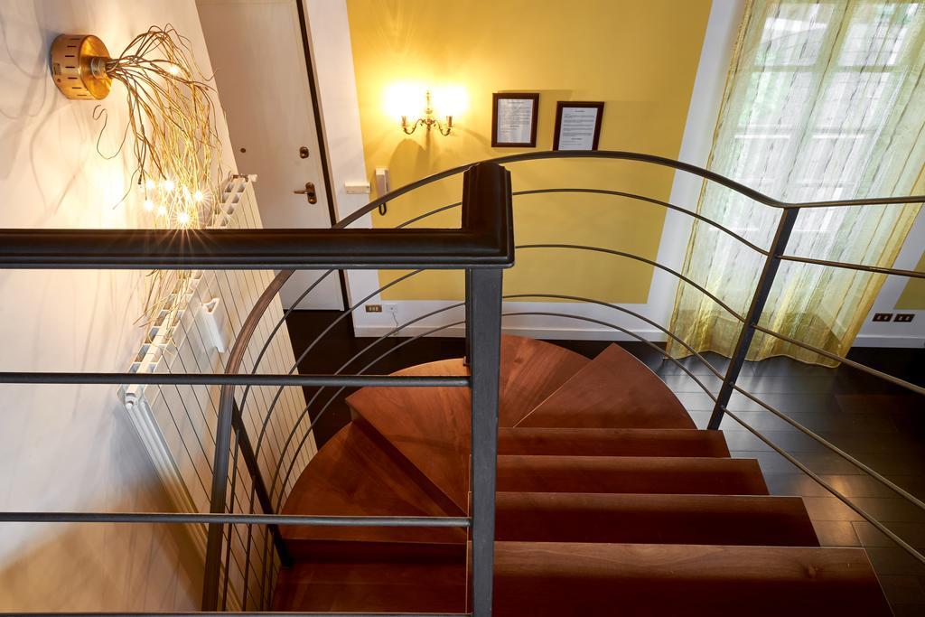 P&P Piazza Bergamo Apartment Luaran gambar